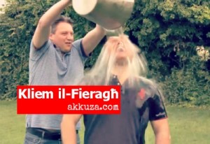 fieragh_akkuza